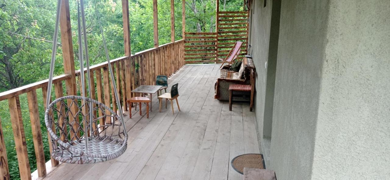 Mesxta Hotel Nakalakevi Bagian luar foto