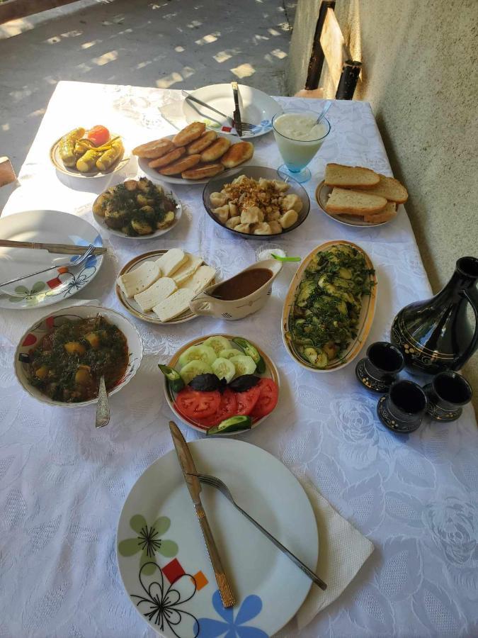 Mesxta Hotel Nakalakevi Bagian luar foto