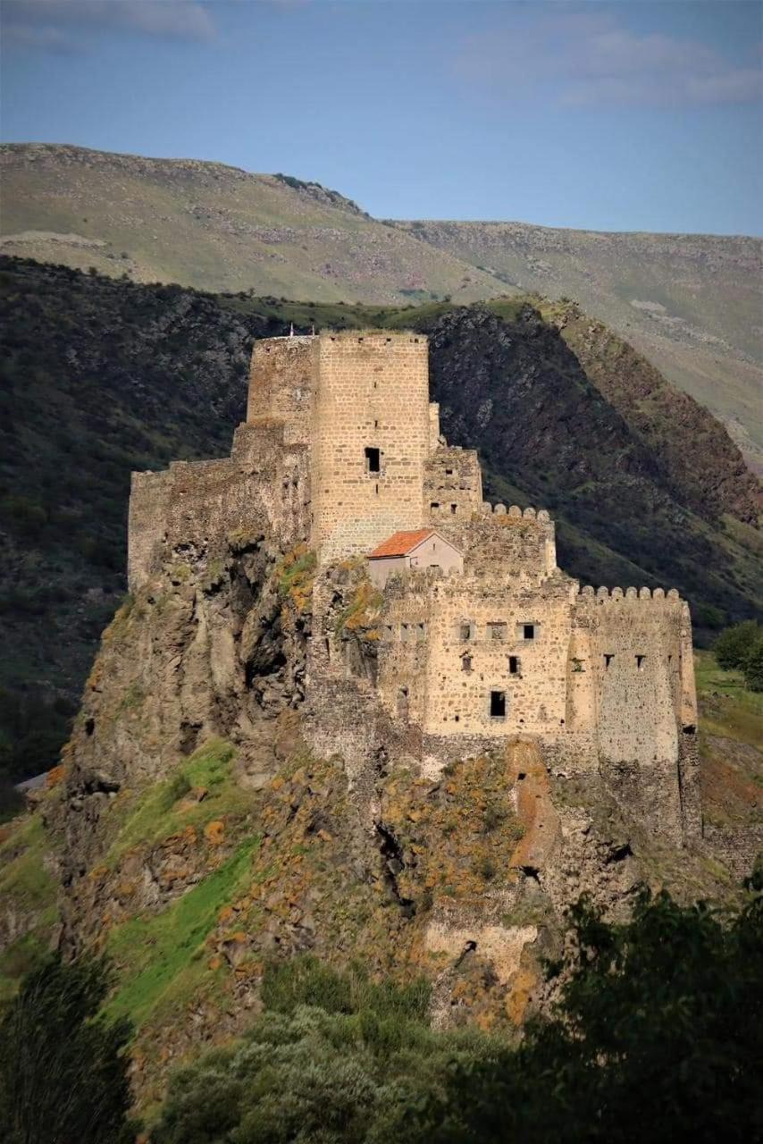 Mesxta Hotel Nakalakevi Bagian luar foto